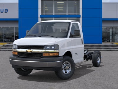 2026 Chevrolet Express Cutaway 3500 1WT