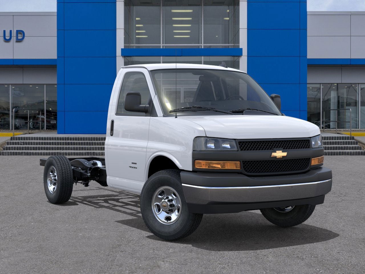 2025 Chevrolet Express Cutaway 3500 1WT