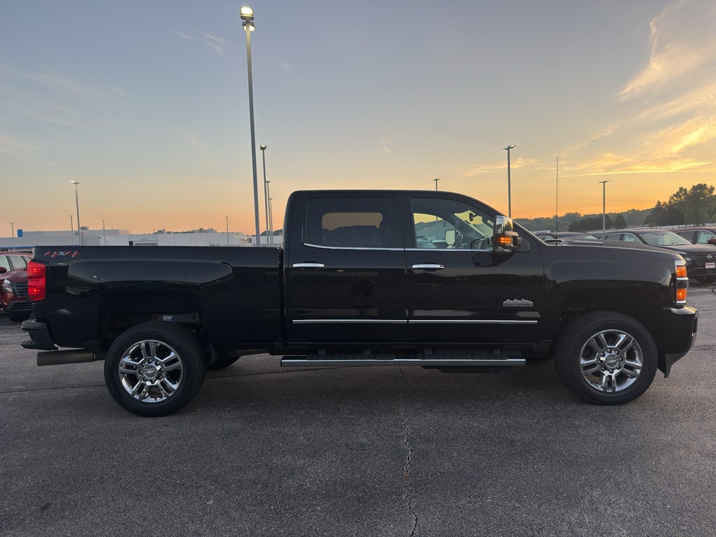 2019 Chevrolet Silverado 2500 HD High Country