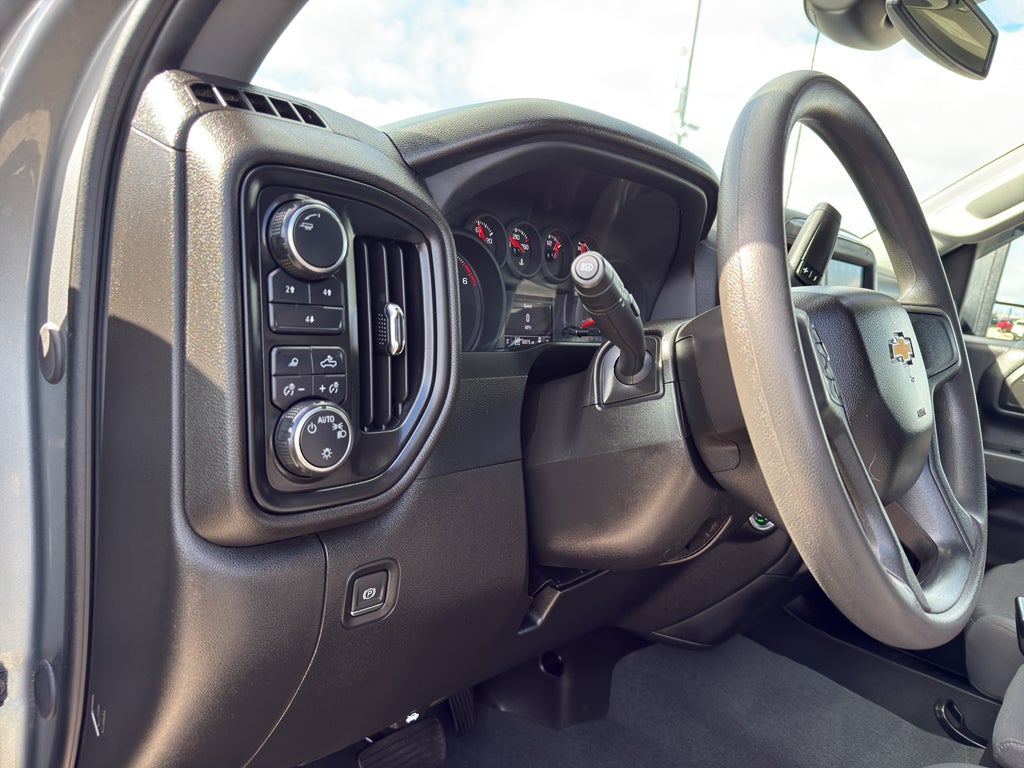 2024 Chevrolet Silverado 2500 HD Custom
