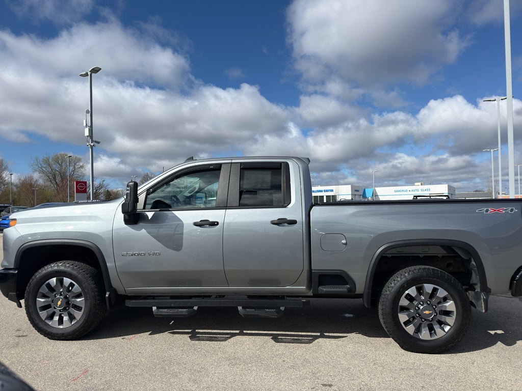 2024 Chevrolet Silverado 2500 HD Custom