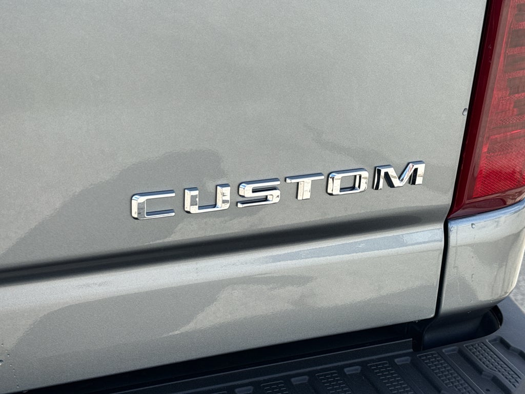 2024 Chevrolet Silverado 2500 HD Custom
