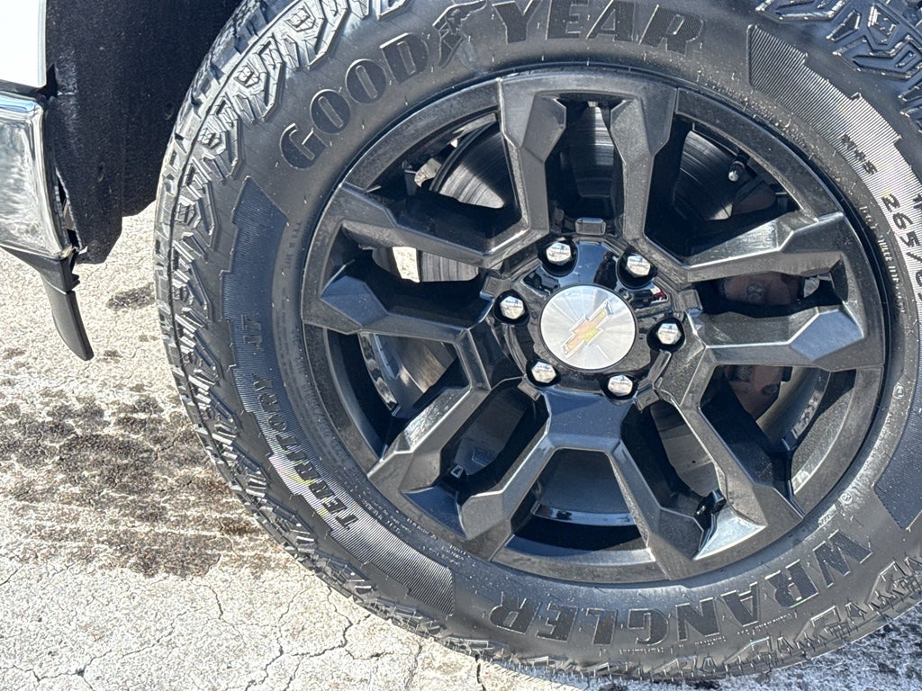 2022 Chevrolet Silverado 1500 LT (2FL)