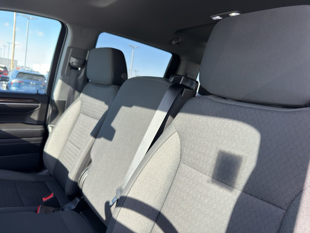 2022 Chevrolet Silverado 1500 LT (2FL)