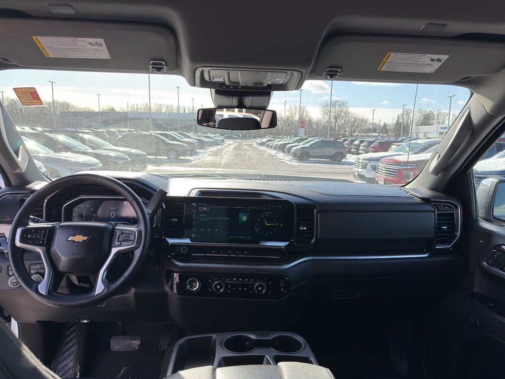 2022 Chevrolet Silverado 1500 LT (2FL)