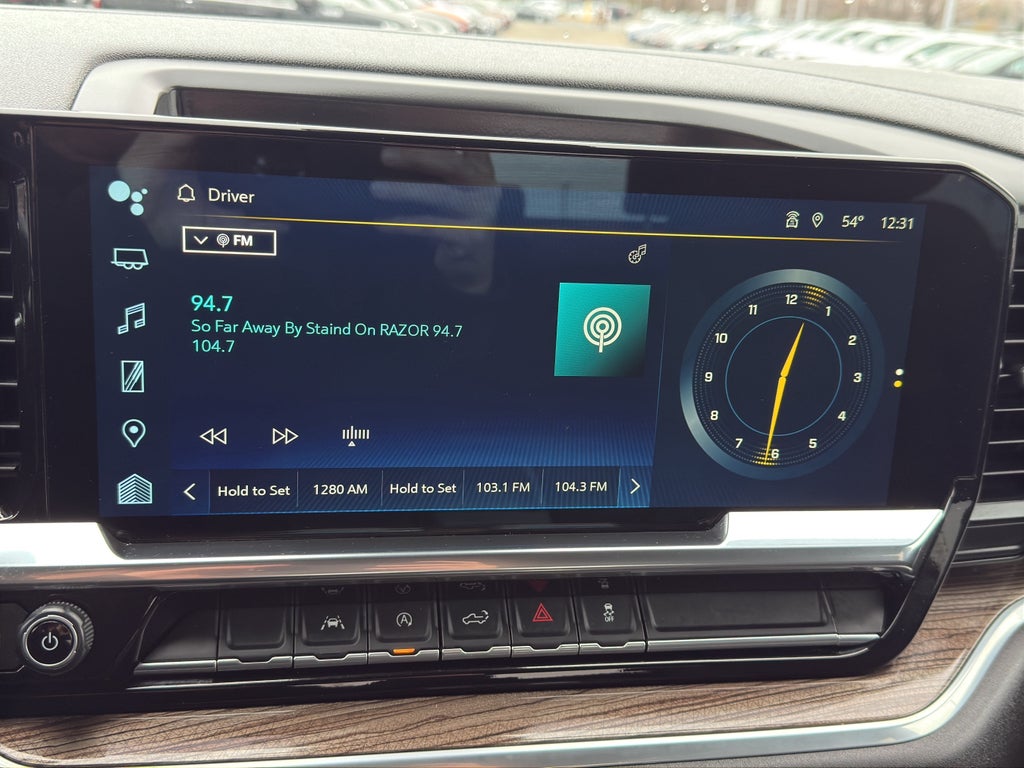 2022 Chevrolet Silverado 1500 LT (2FL)