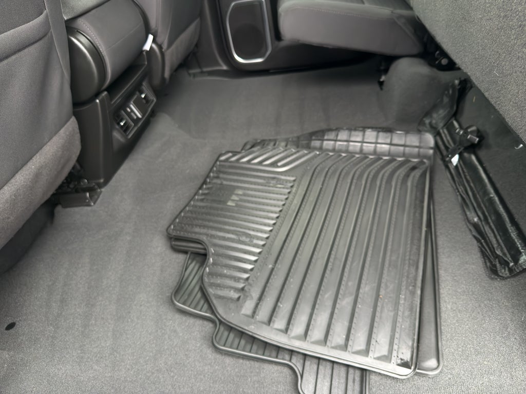 2022 Chevrolet Silverado 1500 LT (2FL)