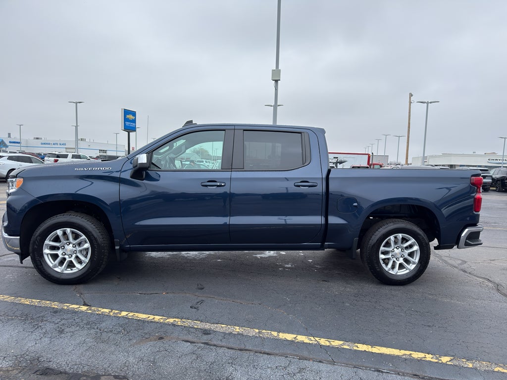 2022 Chevrolet Silverado 1500 LT (2FL)