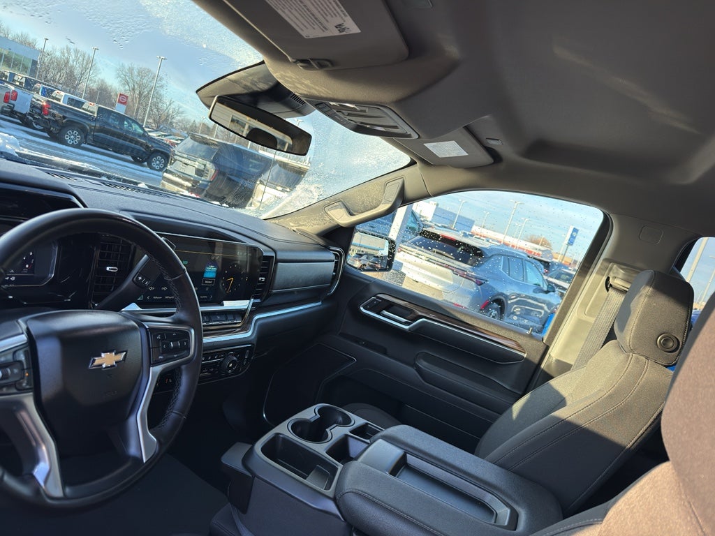 2025 Chevrolet Silverado 1500 LT (2FL)
