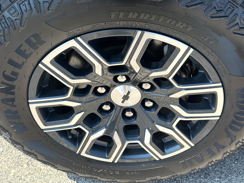 2023 Chevrolet Colorado 4WD Z71