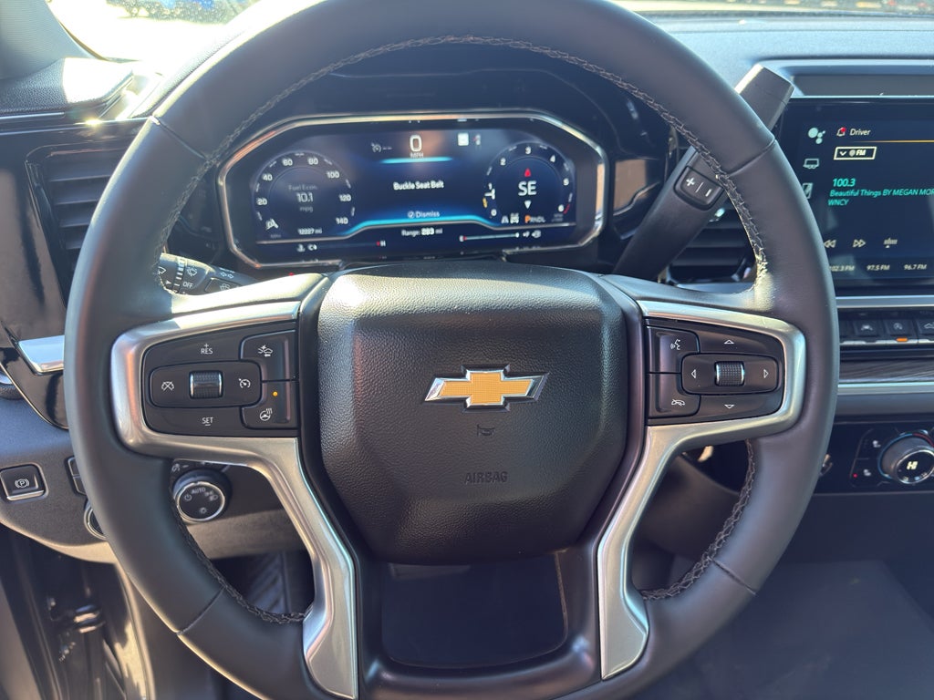 2023 Chevrolet Silverado 1500 LT (2FL)