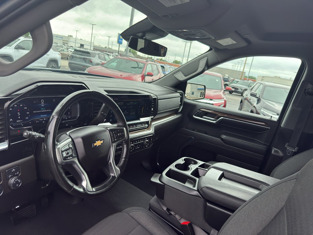 2024 Chevrolet Silverado 1500 LT