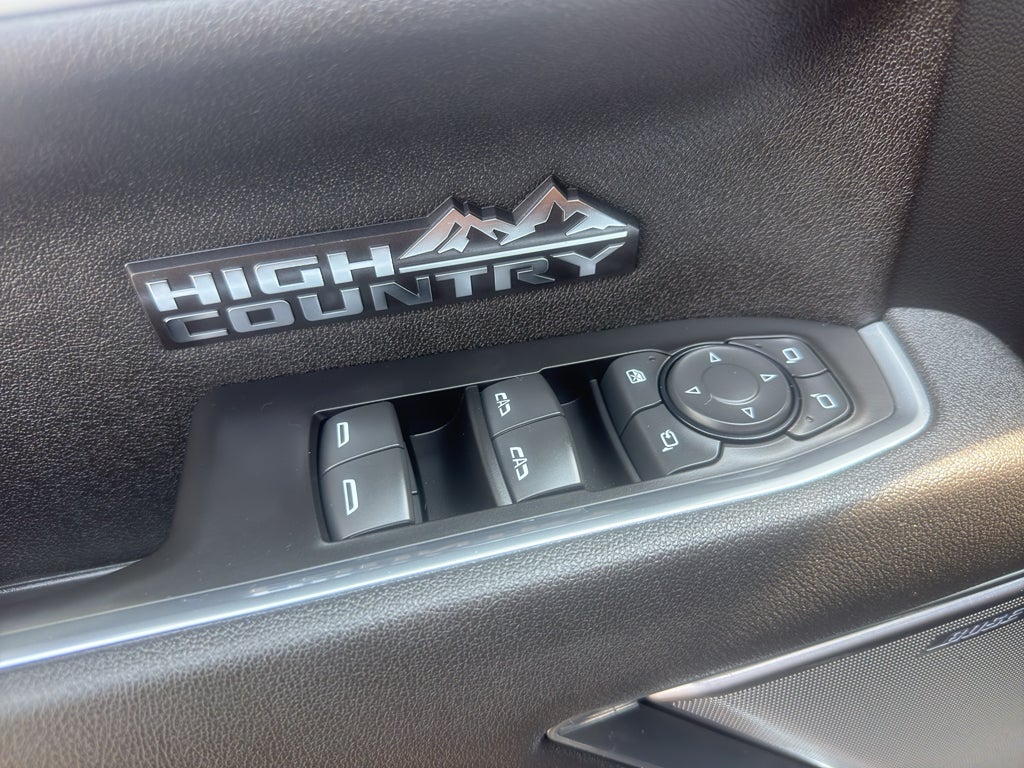 2025 Chevrolet Silverado 1500 High Country