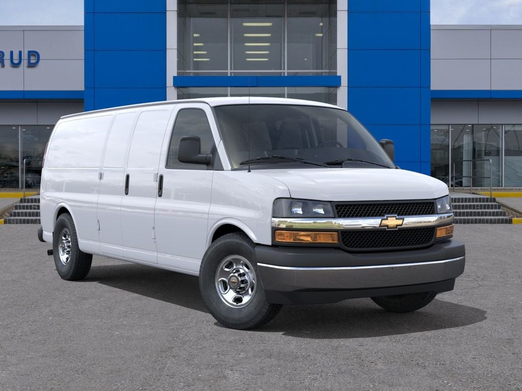 2026 Chevrolet Express Cargo WT