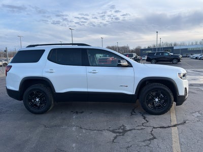 2023 GMC Acadia AT4