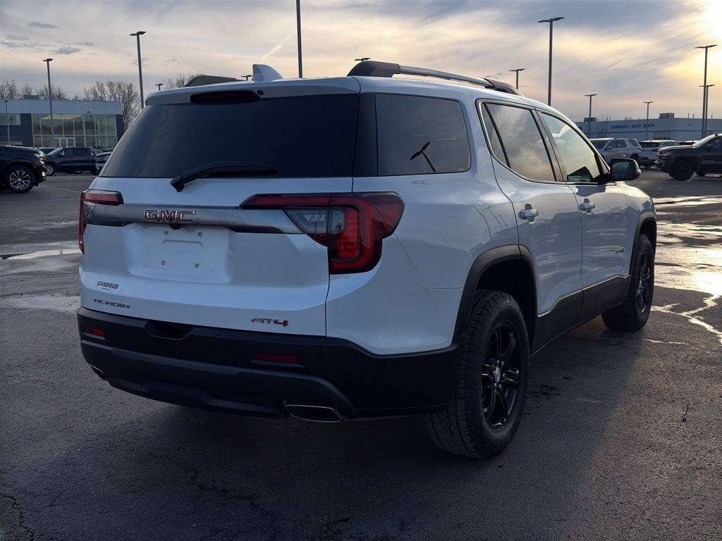 2023 GMC Acadia AT4