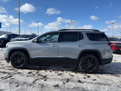 2023 GMC Acadia AT4