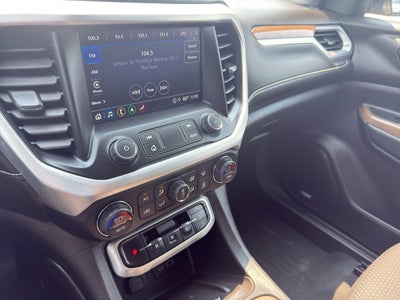 2022 GMC Acadia SLE