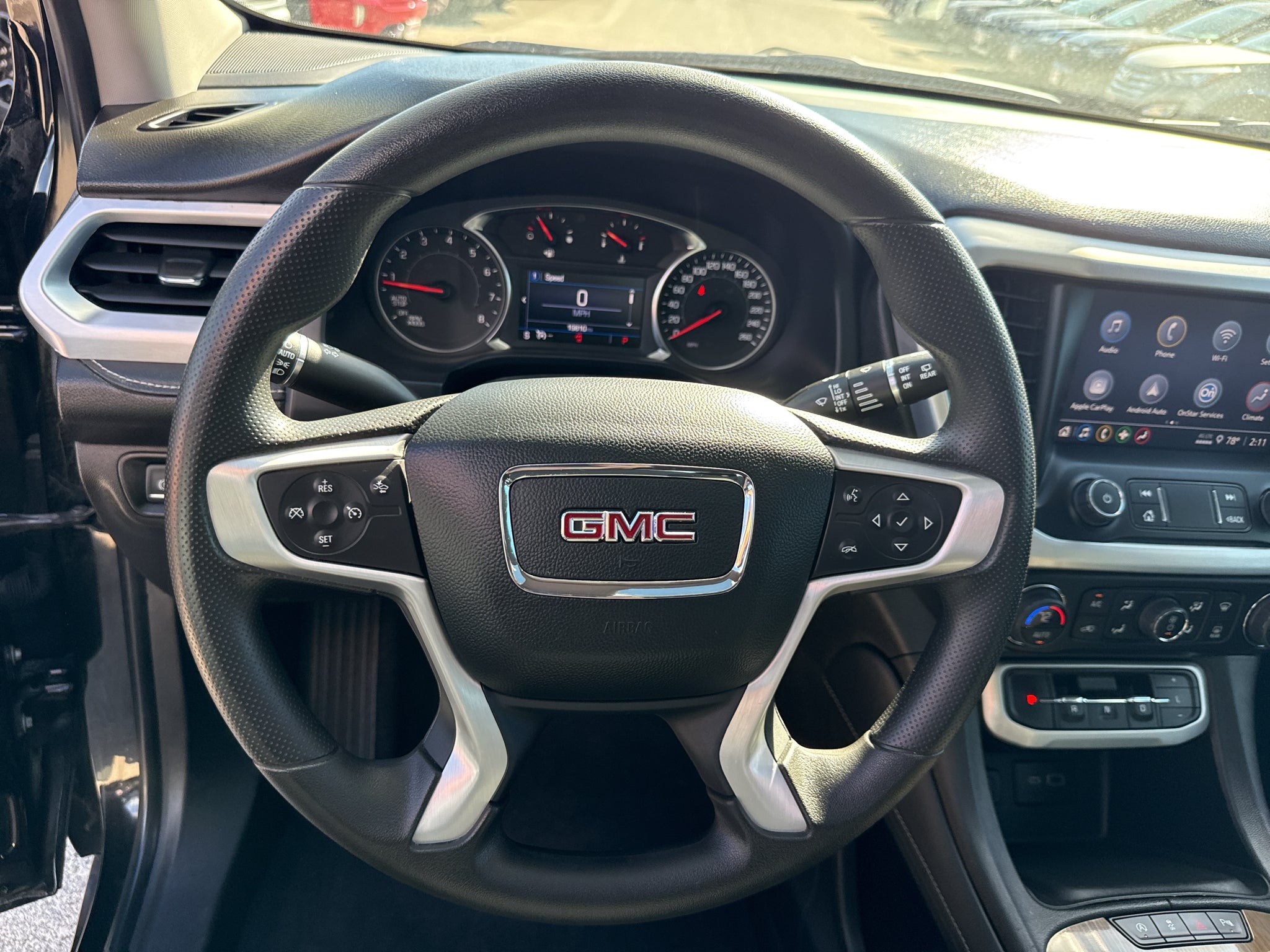 2023 GMC Acadia SLE