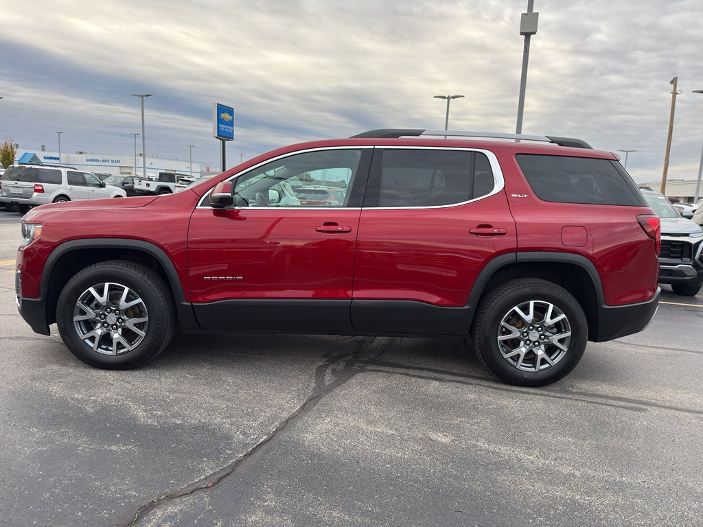 2023 GMC Acadia SLT