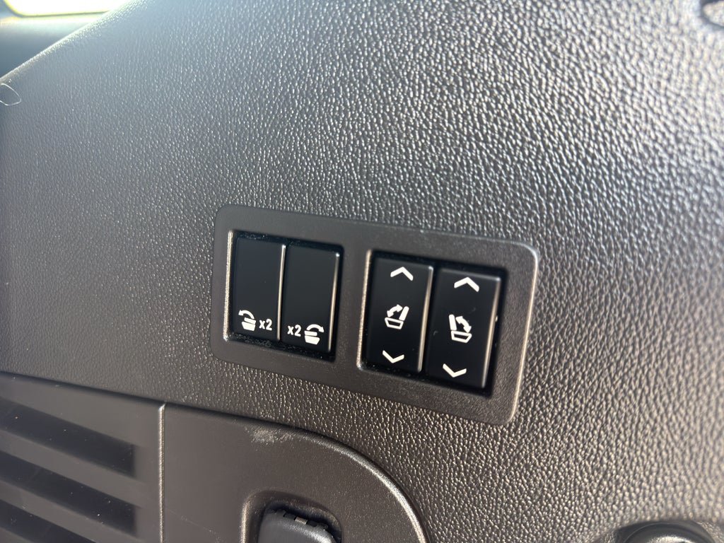 2016 GMC Yukon SLT - Photo 38