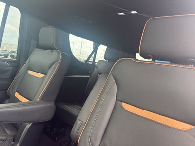2023 GMC Yukon XL AT4