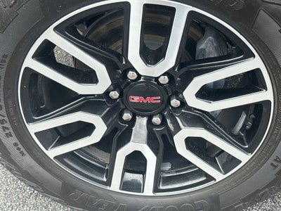 2023 GMC Yukon XL AT4