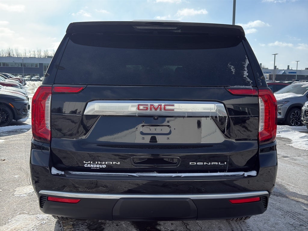 2022 GMC Yukon XL Denali