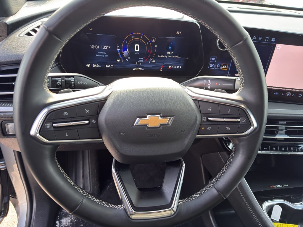 2024 Chevrolet Traverse LT