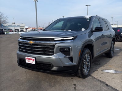 2024 Chevrolet Traverse LT