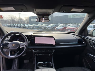 2024 Chevrolet Traverse LT