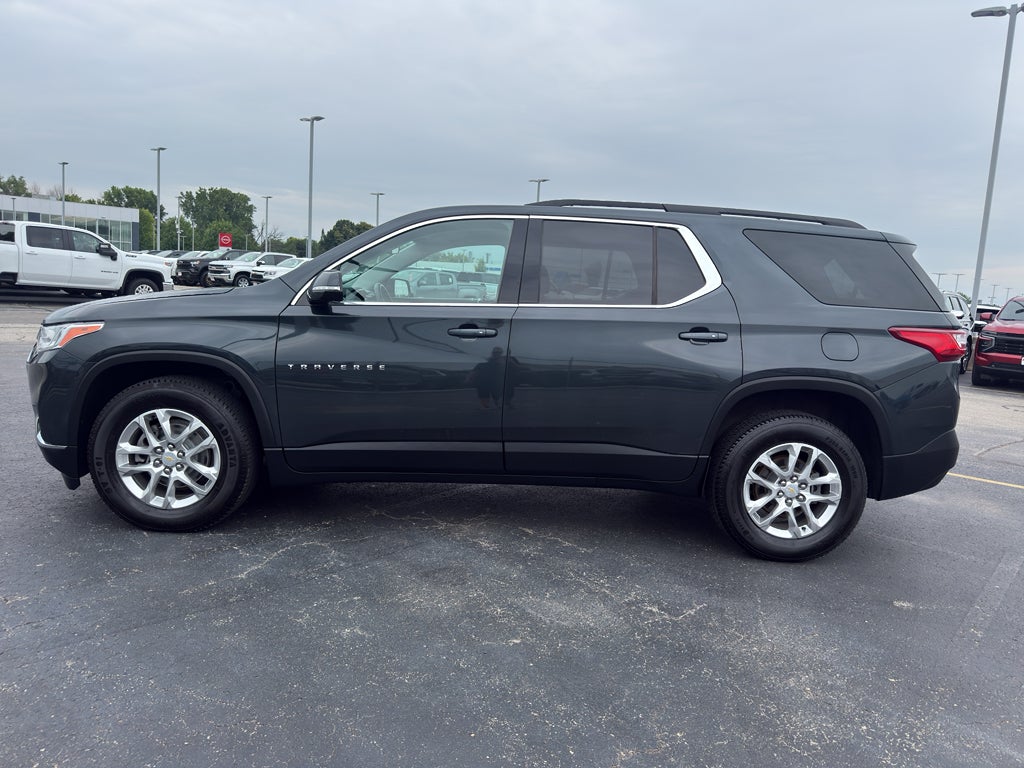 2020 Chevrolet Traverse LT Cloth