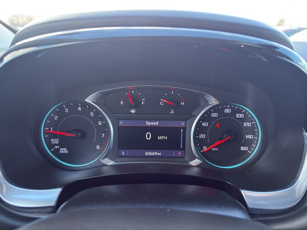 2020 Chevrolet Traverse LT Cloth