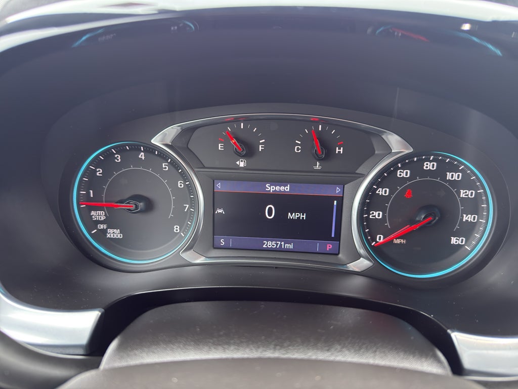 2022 Chevrolet Traverse LT Cloth