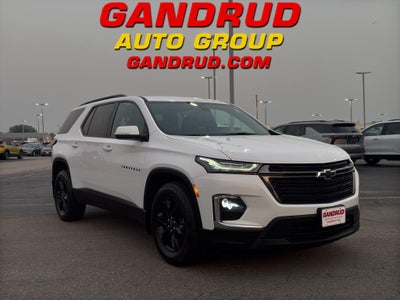 2022 Chevrolet Traverse LT Cloth