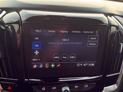 2022 Chevrolet Traverse LT Cloth