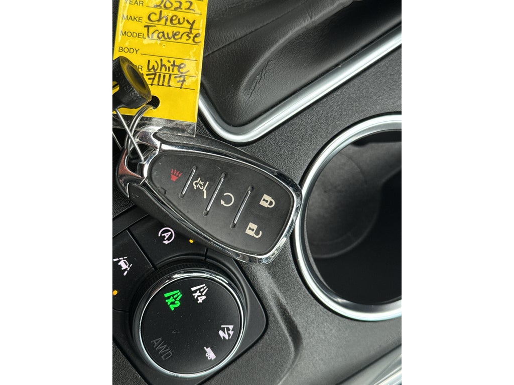 2022 Chevrolet Traverse LT Cloth