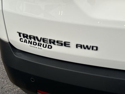 2022 Chevrolet Traverse LT Cloth