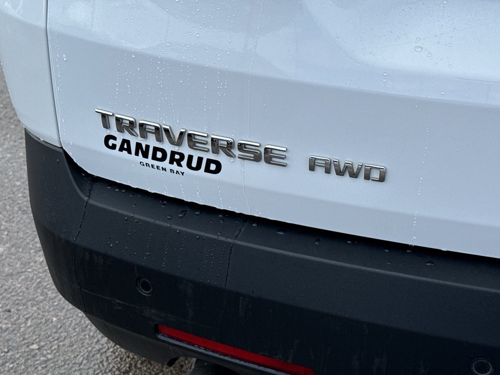 2020 Chevrolet Traverse LT Cloth