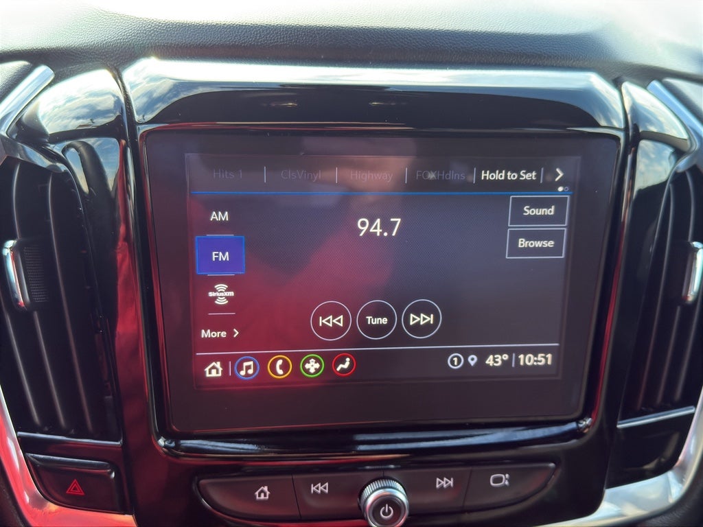 2023 Chevrolet Traverse LT Cloth