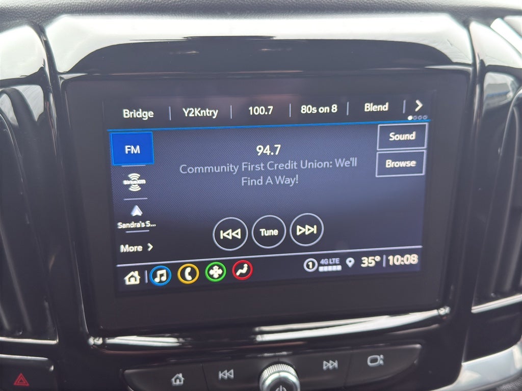 2023 Chevrolet Traverse LT Cloth