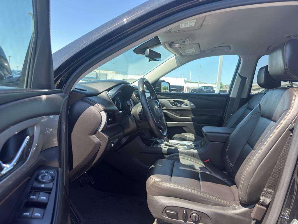 2020 Chevrolet Traverse LT Leather