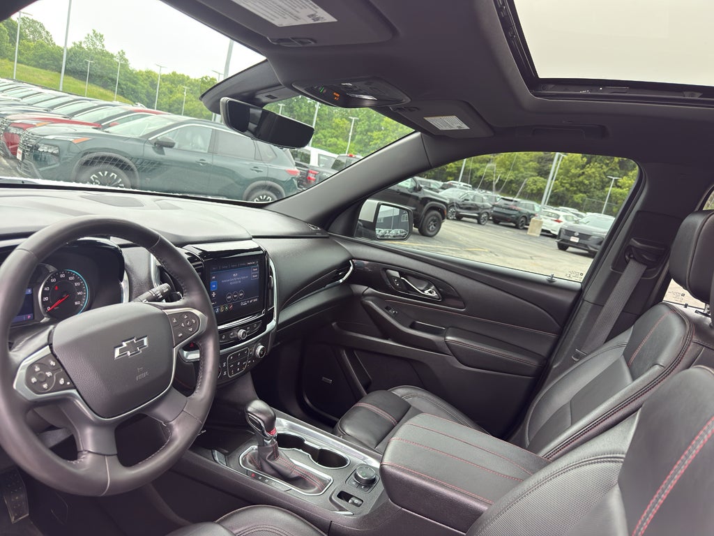 2022 Chevrolet Traverse RS