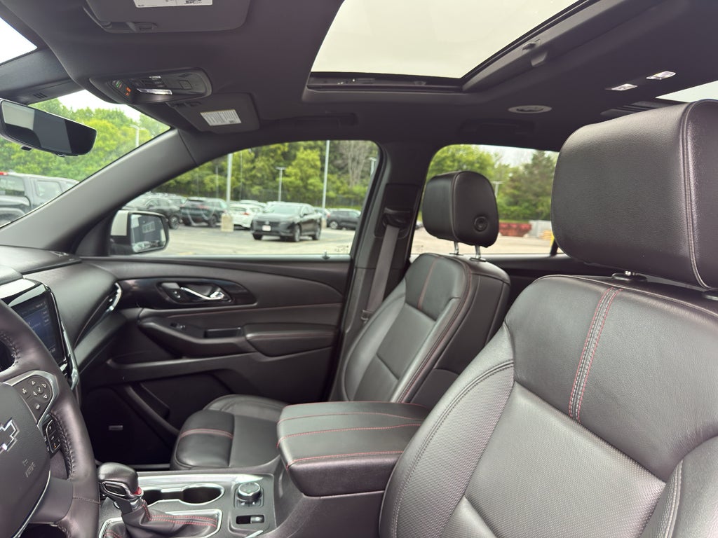 2022 Chevrolet Traverse RS