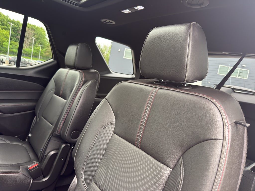 2022 Chevrolet Traverse RS