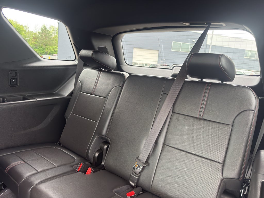 2022 Chevrolet Traverse RS