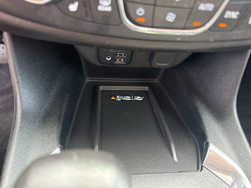 2022 Chevrolet Traverse RS