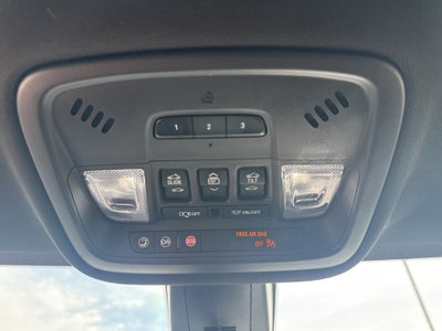 2022 Chevrolet Traverse RS