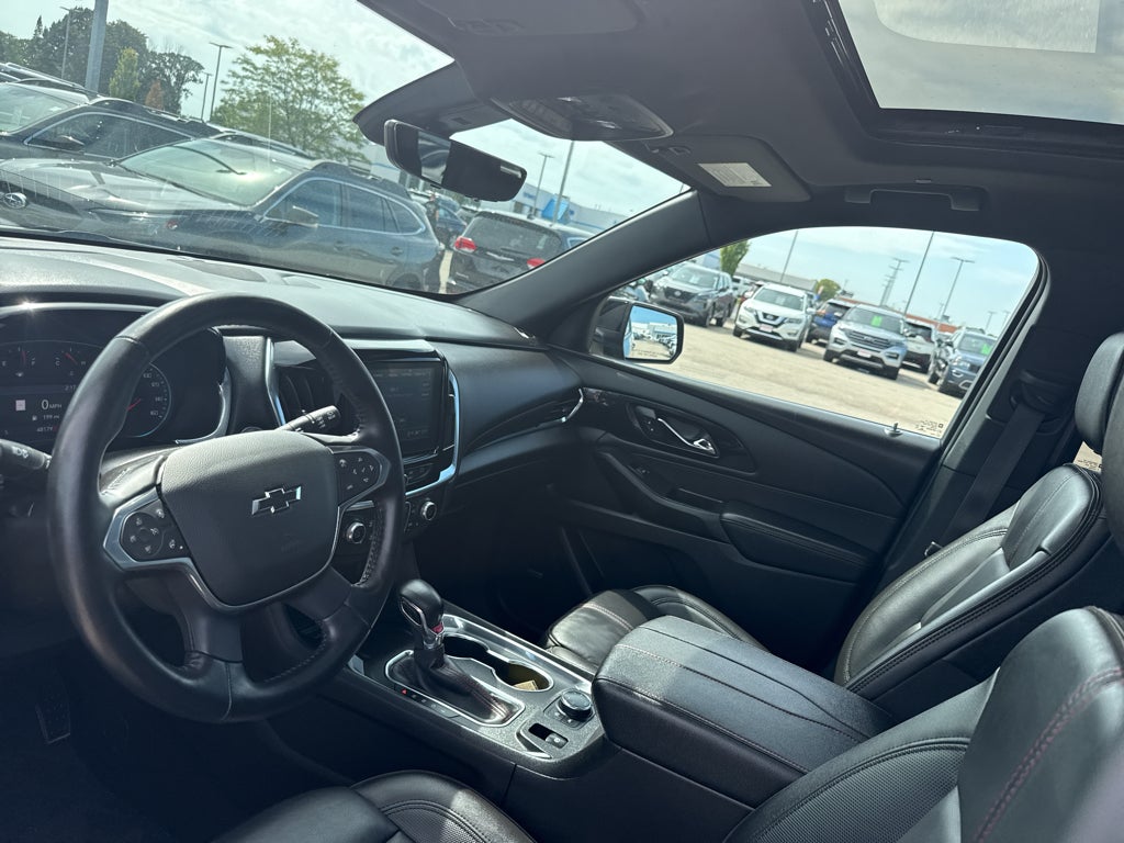 2022 Chevrolet Traverse RS