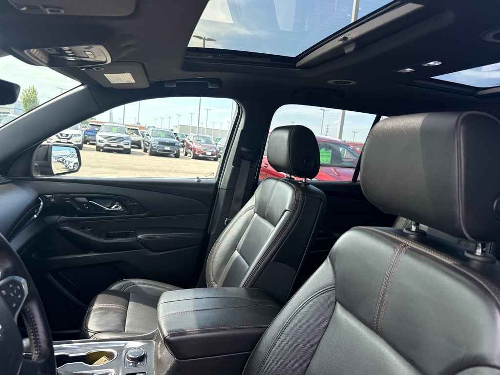 2022 Chevrolet Traverse RS